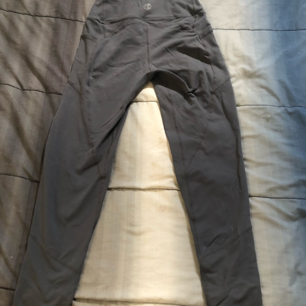 Til You Collapse leggings